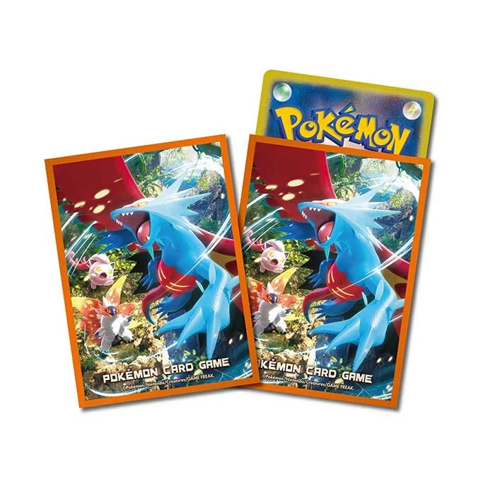 Deck Sleeves Roaring Moon